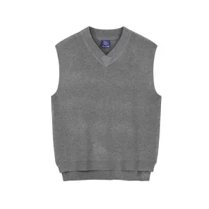 Boxy fit v-neck sweater vest