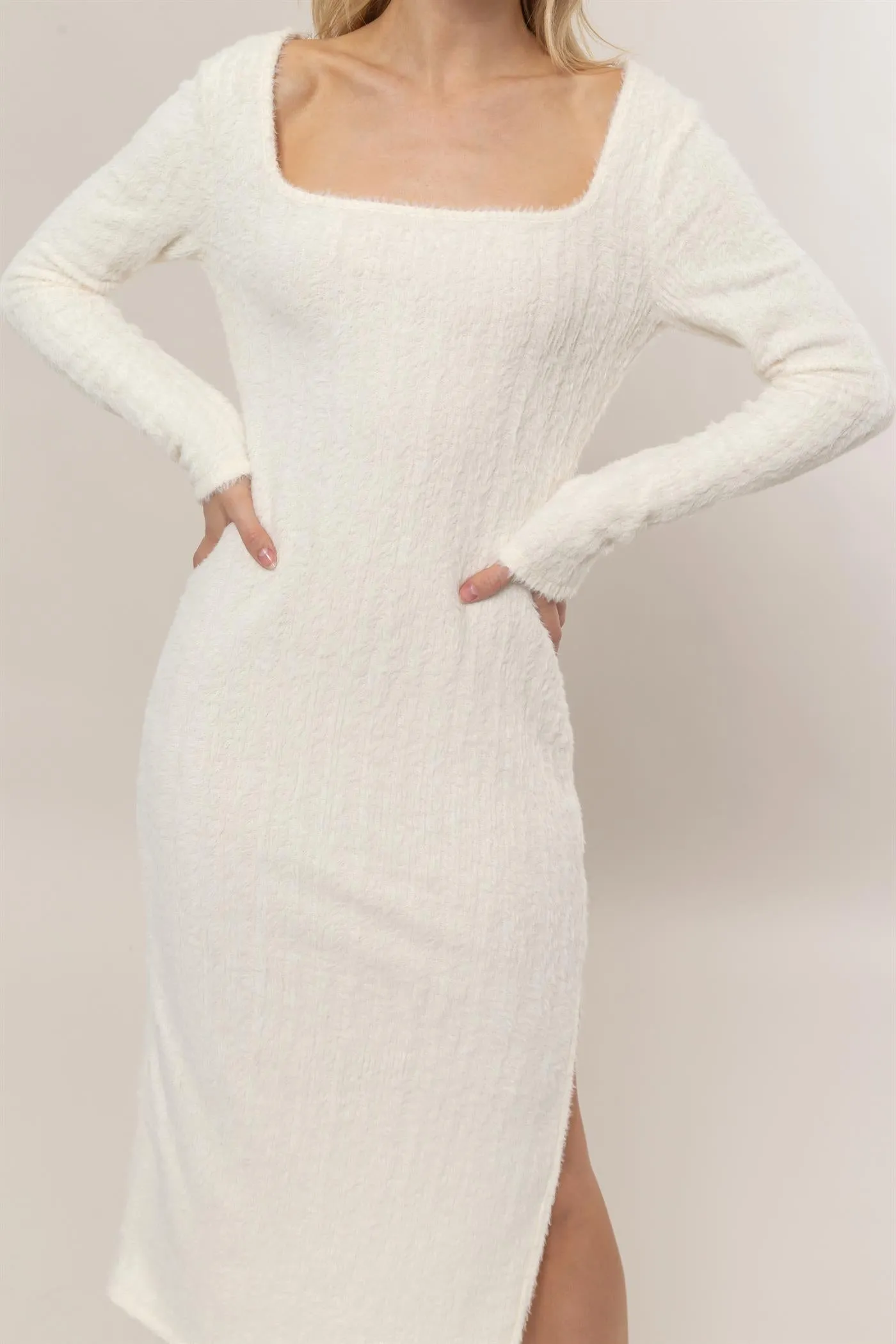 HF24F839-Fuzzy Knit Midi Dress
