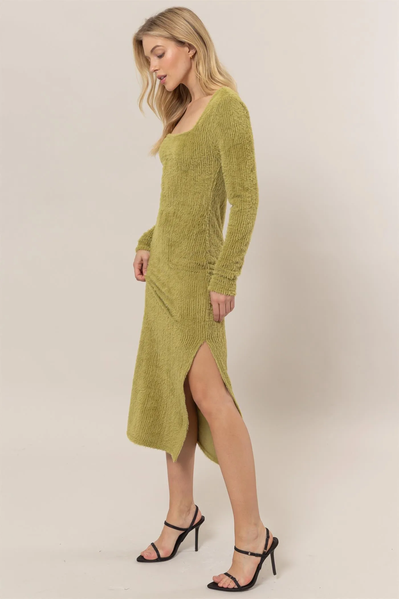 HF24F839-Fuzzy Knit Midi Dress