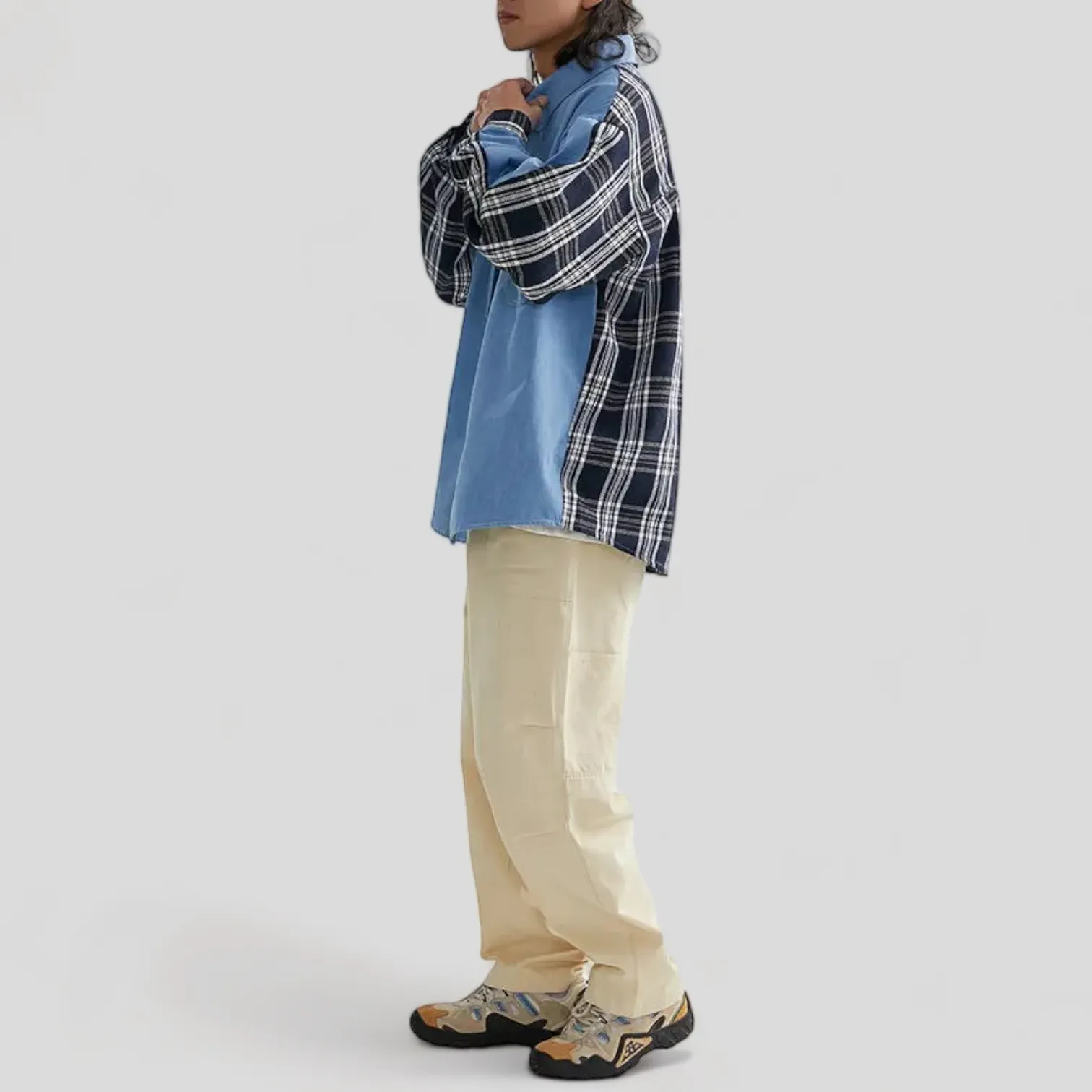 Loose fit chambray shirt with plaid back